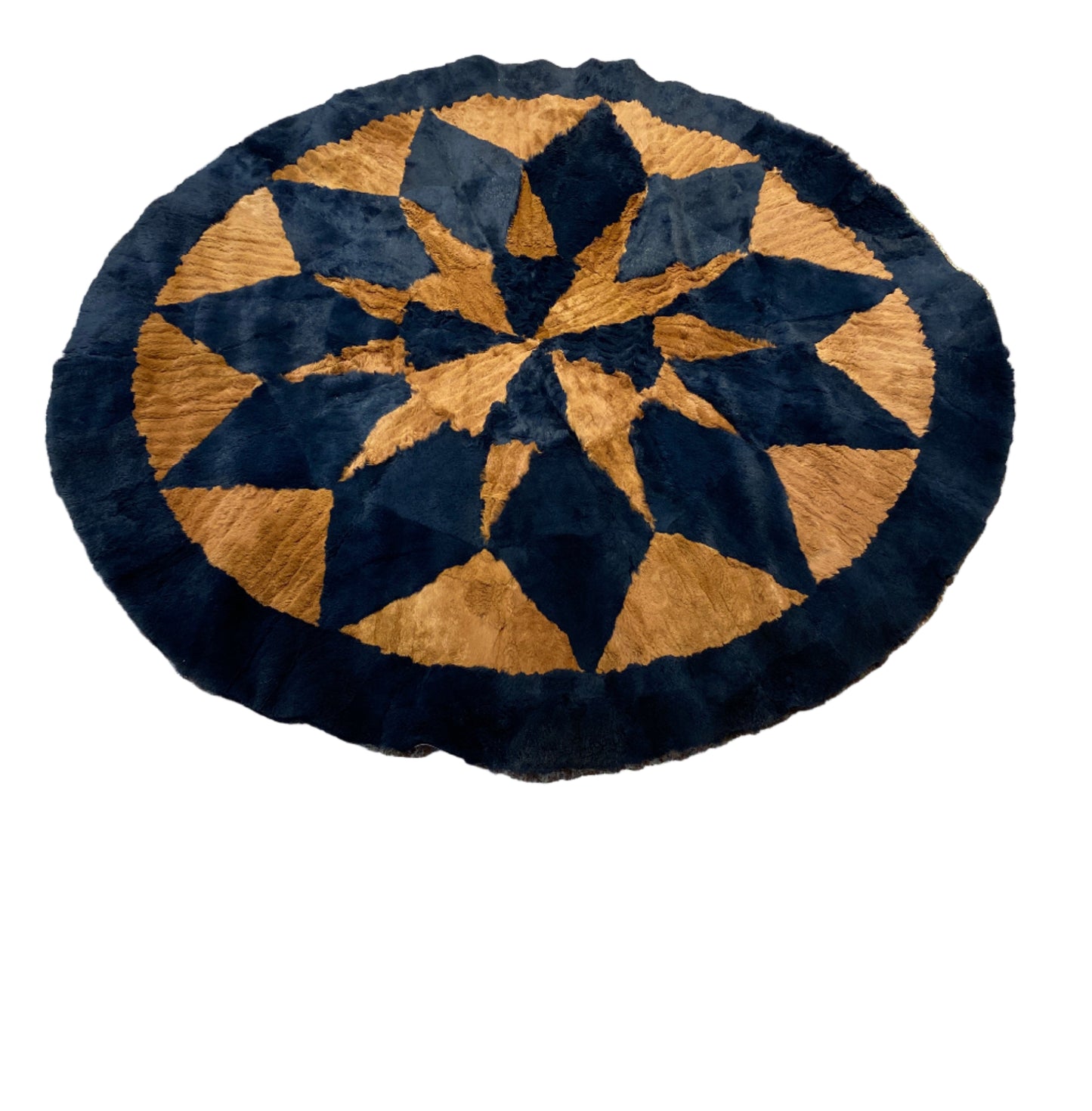 Luna Rabbit Rug – 5x5