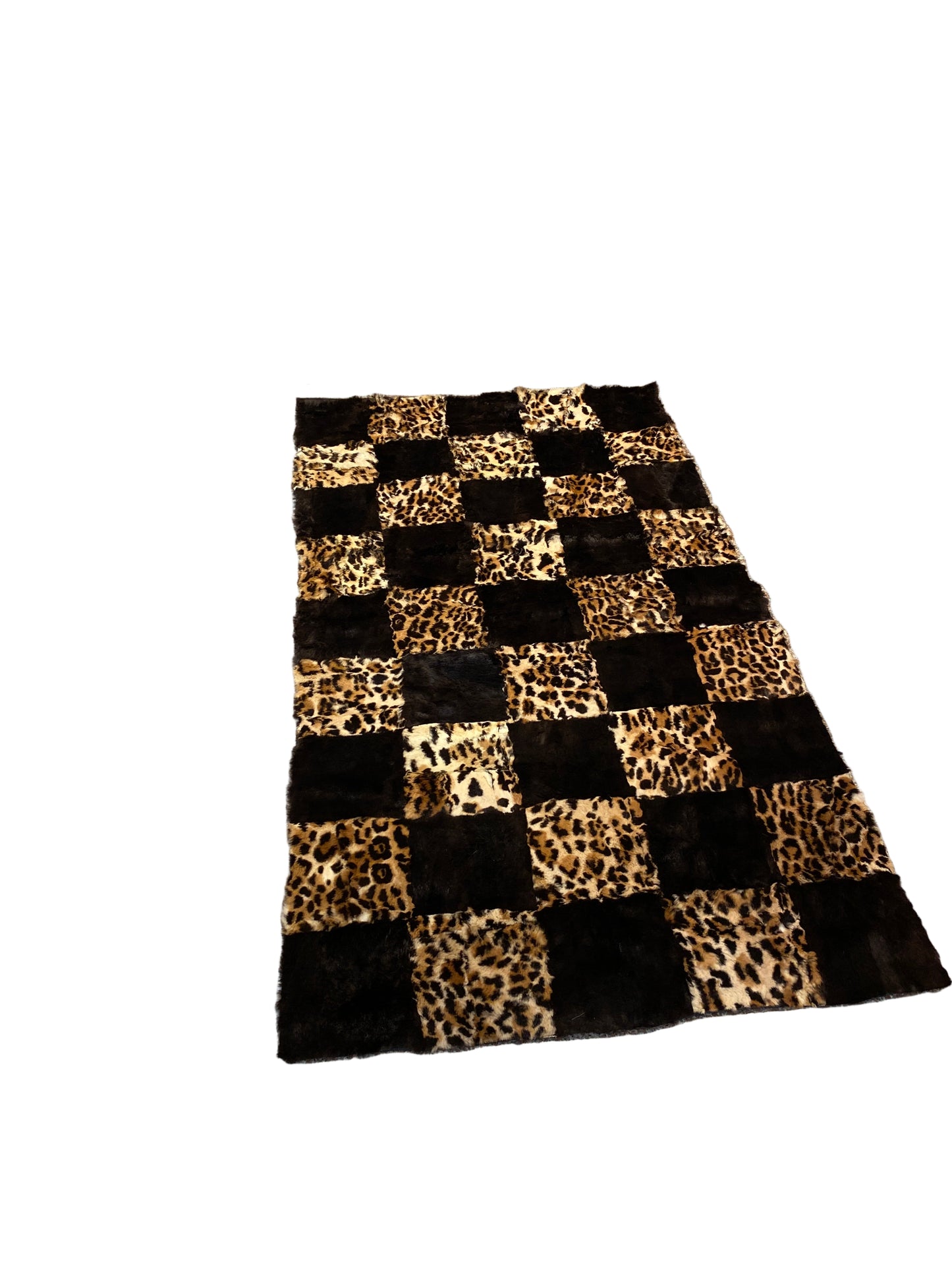 Leona Rabbit Patchwork Rug – Leopard Print Edition