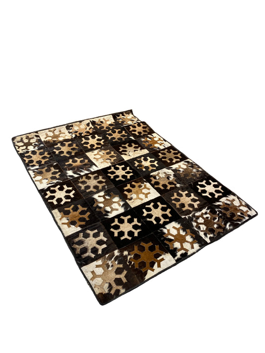Arte Cowhide Patchwork Rug – 4x6