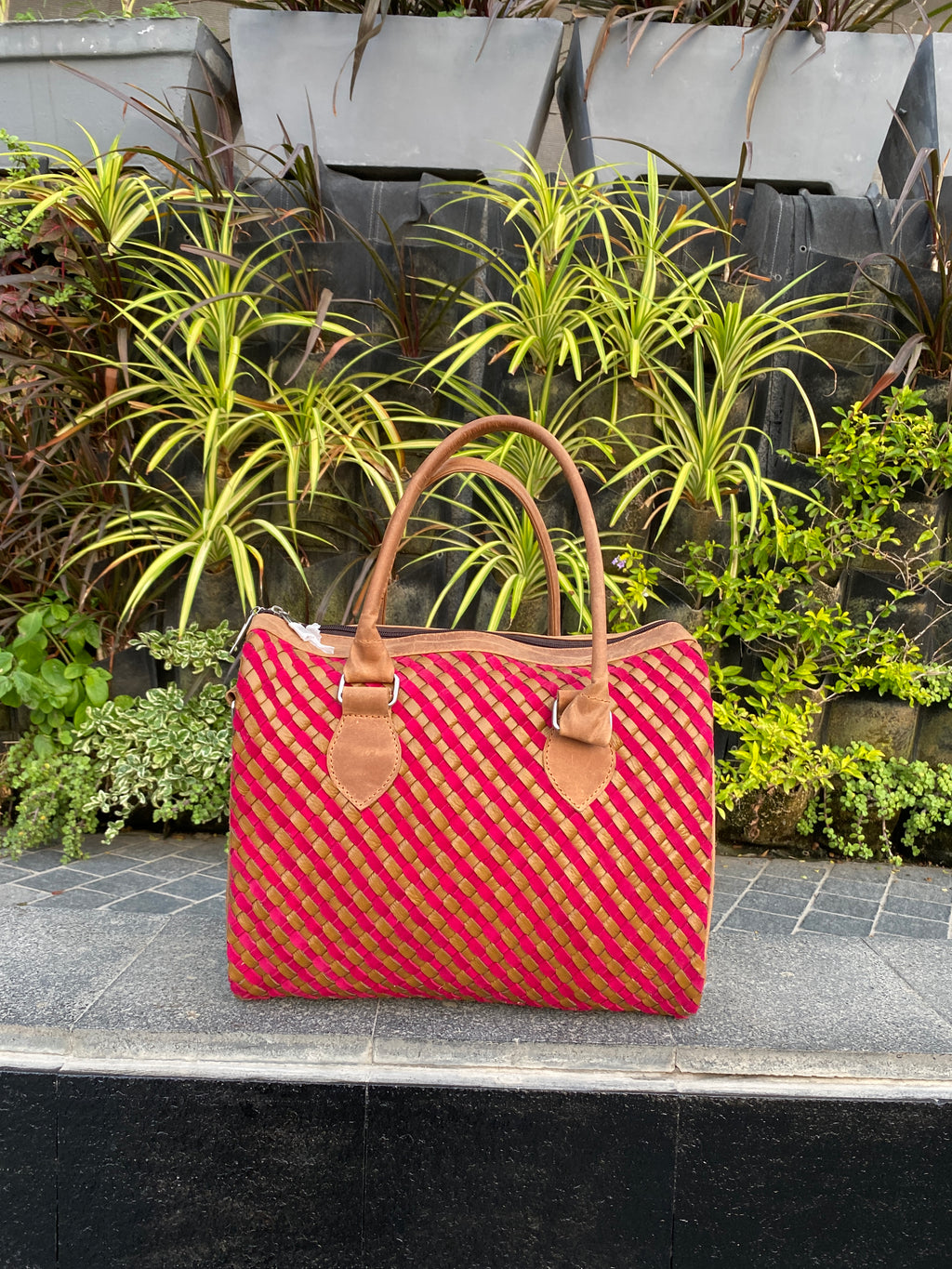 Handwoven Pink & Beige Sheep Leather Ladies Handbag