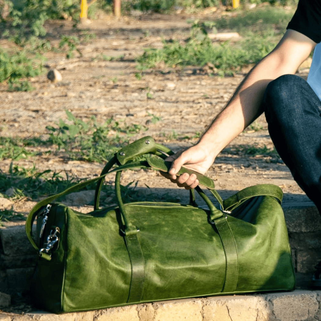 Vintage Green Crazy Horse Cow Leather Duffel – Uroosa Leather