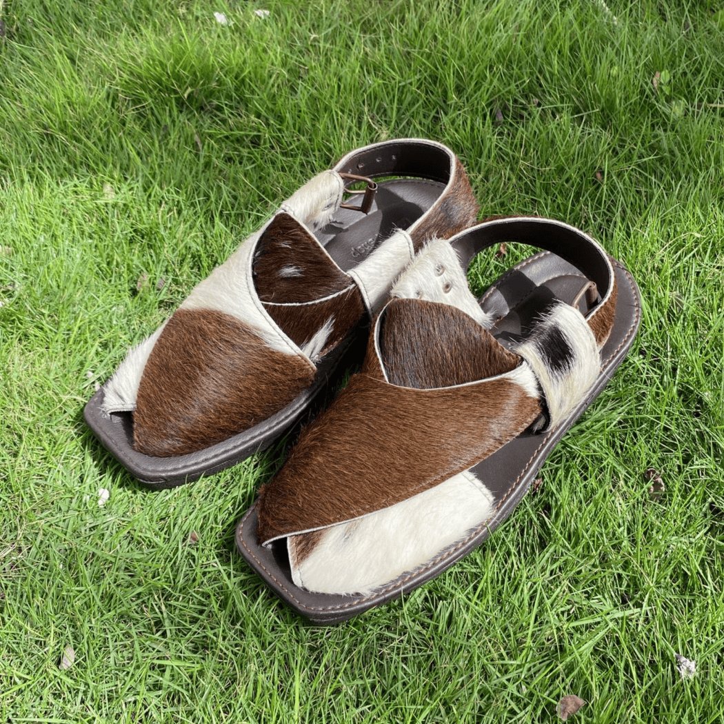Charsadda Style Natural Hair Cowhide Peshawari Chappal | Uroosa Leather