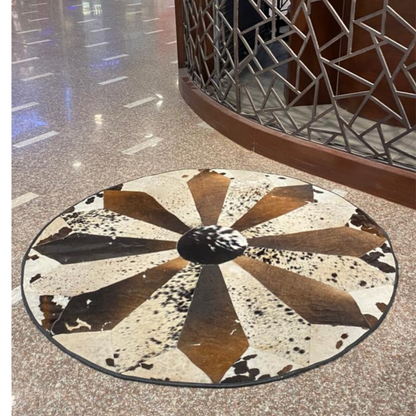 Brown & White Round Cowhide Rug – 5x5