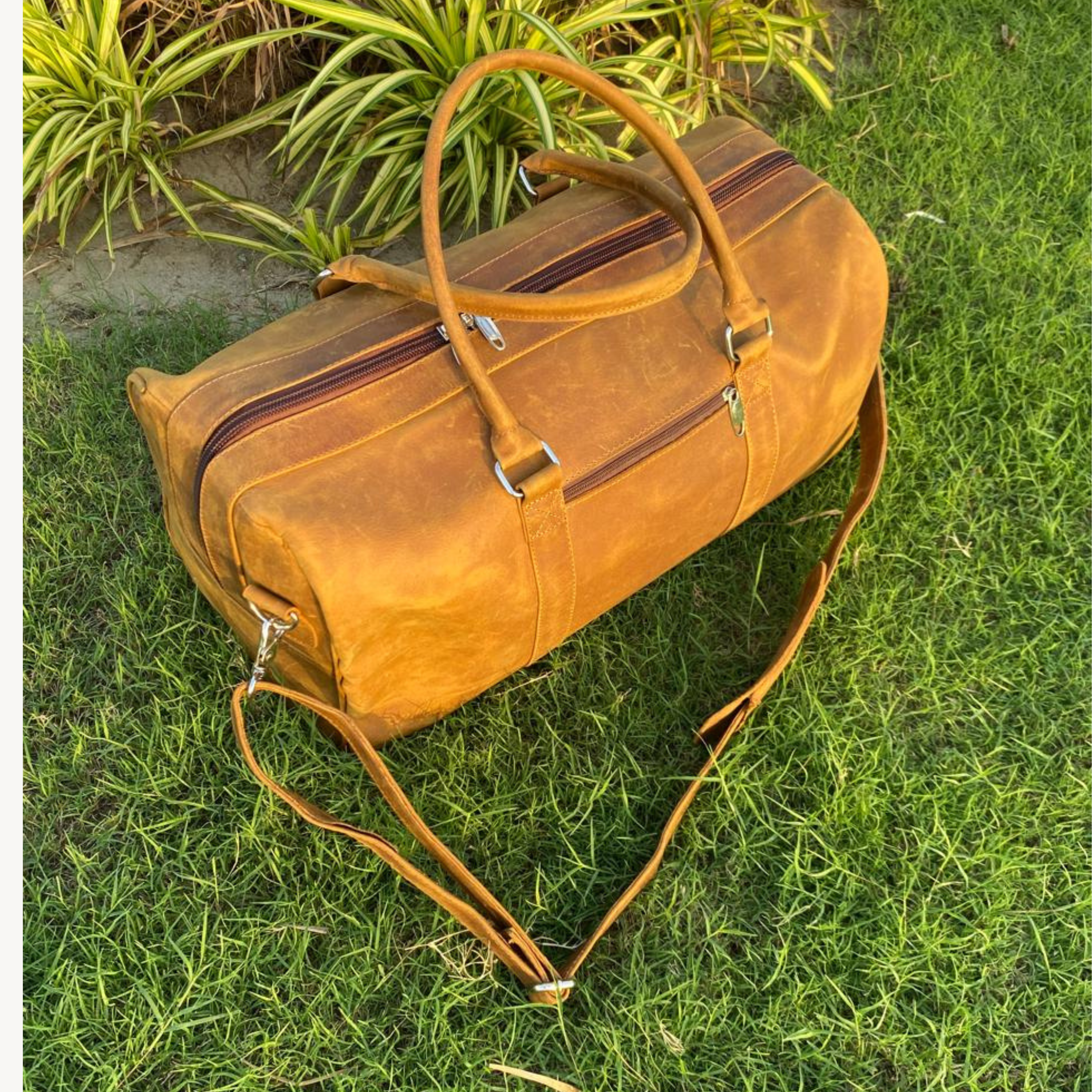 Voyage – Crazy Horse Leather Duffel Bag