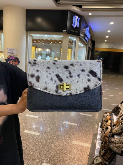 Bolsa Vaquera – Cowhide Crossbody Bag